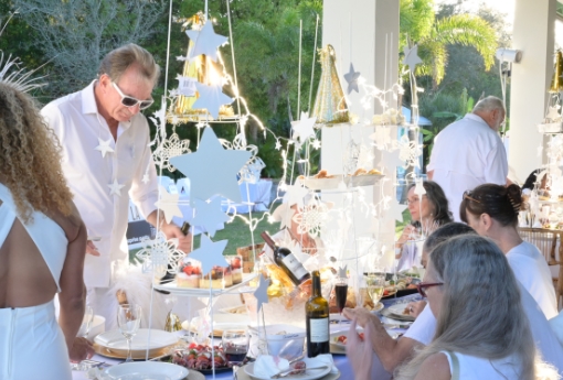 White Party Tablescape